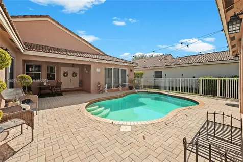 465 SW 198th Terrace Pembroke Pines FL 33029