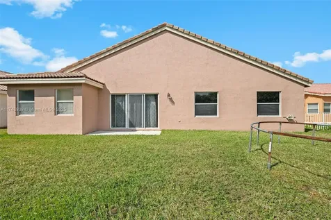 465 SW 198th Terrace Pembroke Pines FL 33029