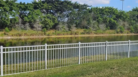 465 SW 198th Terrace Pembroke Pines FL 33029