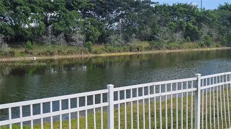 465 SW 198th Terrace Pembroke Pines FL 33029