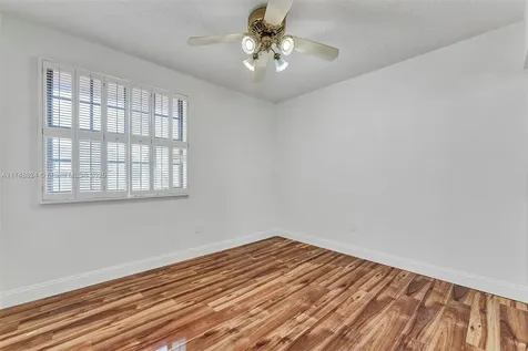 10291 SW 137th Place Miami FL 33186
