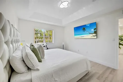8851 SW 208th Terrace Cutler Bay FL 33189