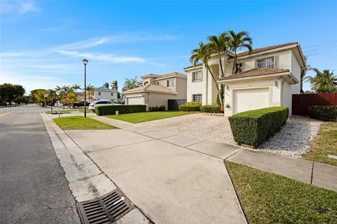 8851 SW 208th Terrace Cutler Bay FL 33189