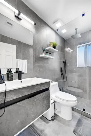 8851 SW 208th Terrace Cutler Bay FL 33189