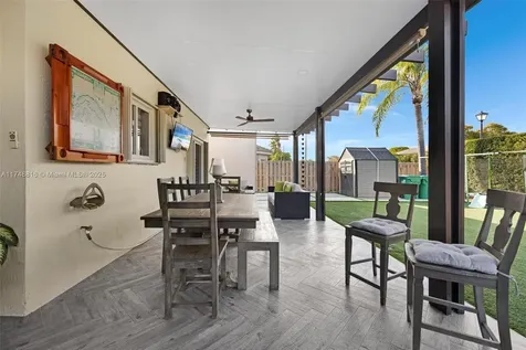 8851 SW 208th Terrace Cutler Bay FL 33189