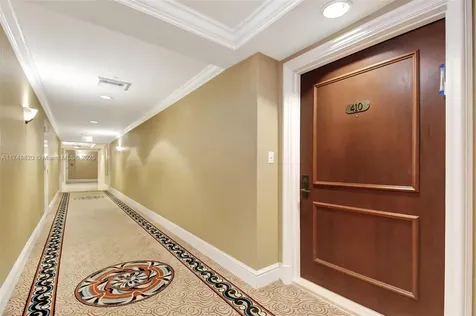 2000 Island Boulevard Aventura FL 33160