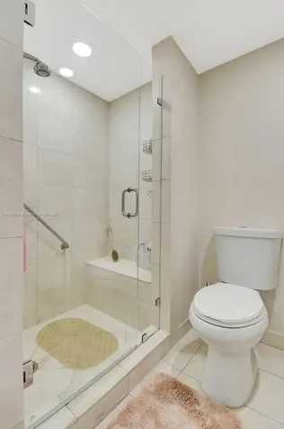 2000 Island Boulevard Aventura FL 33160