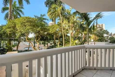 2000 Island Boulevard Aventura FL 33160