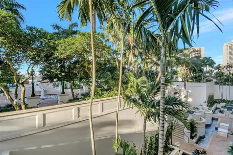 2000 Island Boulevard Aventura FL 33160