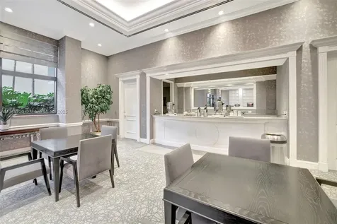 2000 Island Boulevard Aventura FL 33160
