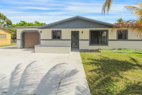 15305 SW 100th Court Miami FL 33157
