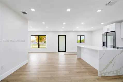15305 SW 100th Court Miami FL 33157