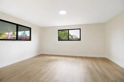 15305 SW 100th Court Miami FL 33157
