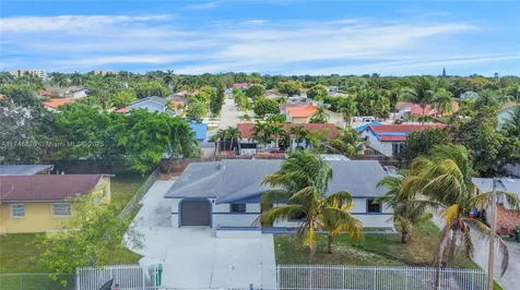 15305 SW 100th Court Miami FL 33157