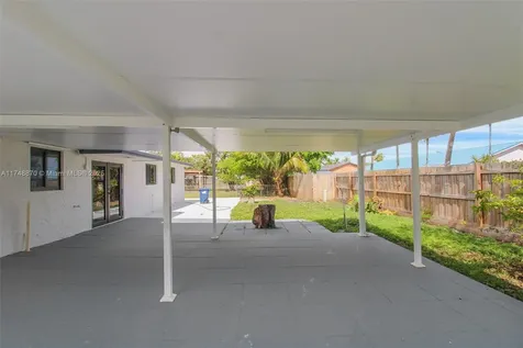 15305 SW 100th Court Miami FL 33157