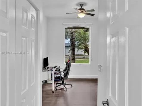 15821 SW 61st Street Davie FL 33331