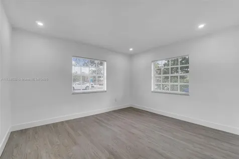 16104 NE 3rd Avenue Miami FL 33162