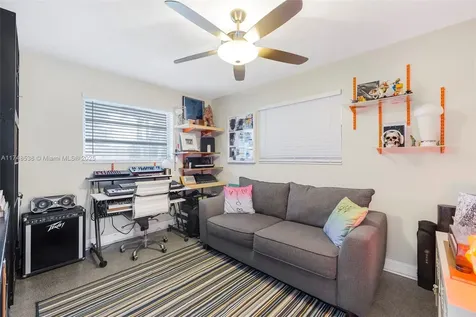 6631 Garfield Street Hollywood FL 33024