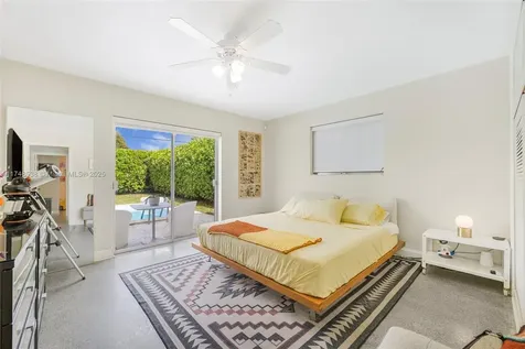 6631 Garfield Street Hollywood FL 33024