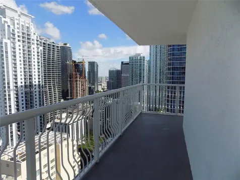 1200 Brickell Bay Drive Miami FL 33131