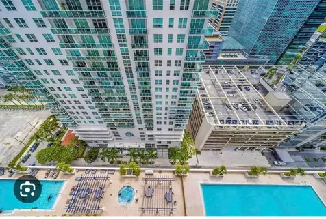 1200 Brickell Bay Drive Miami FL 33131