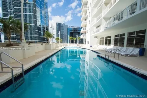 1200 Brickell Bay Drive Miami FL 33131
