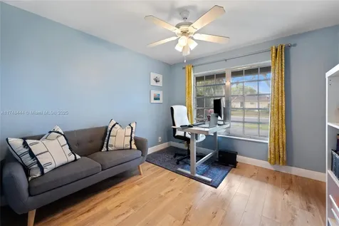 940 SW 52nd Avenue Plantation FL 33317