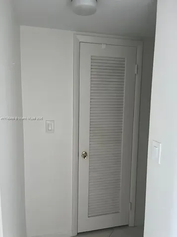 1662 Lincoln Court Miami Beach FL 33139