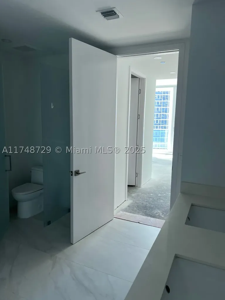 17550 Collins Avenue Sunny Isles Beach FL 33160