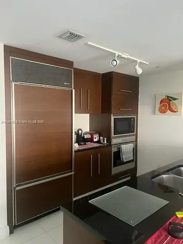 495 Brickell Avenue Miami FL 33131