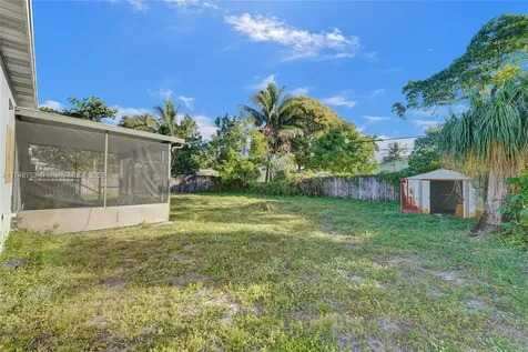 250 Carolina Avenue Fort Lauderdale FL 33312