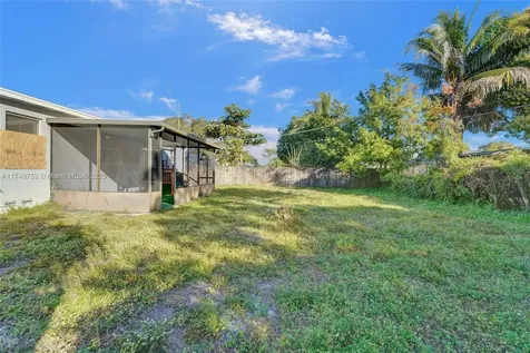 250 Carolina Avenue Fort Lauderdale FL 33312