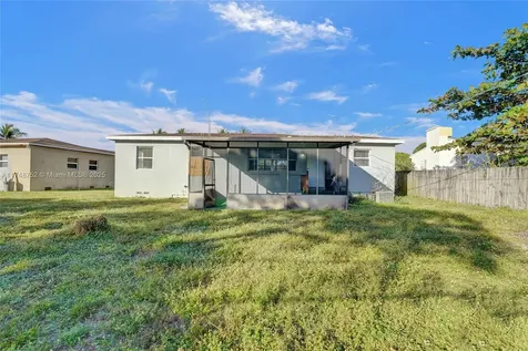 250 Carolina Avenue Fort Lauderdale FL 33312