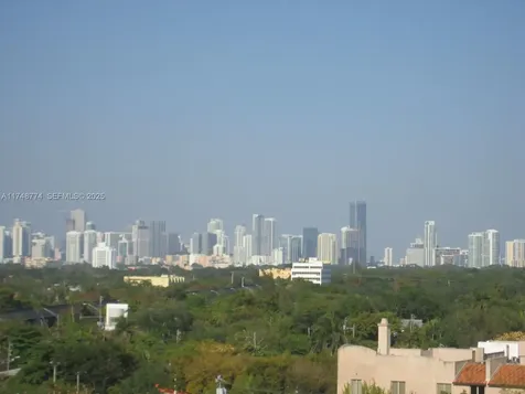 2740 SW 28th Terrace Miami FL 33133