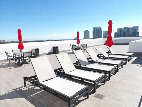 2740 SW 28th Terrace Miami FL 33133
