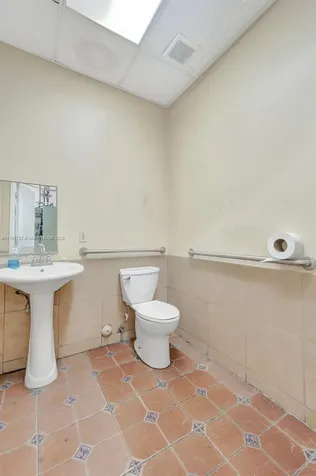 8766 SW 72 Street Miami FL 33173