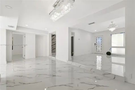 2025 NW 12th Avenue Fort Lauderdale FL 33311