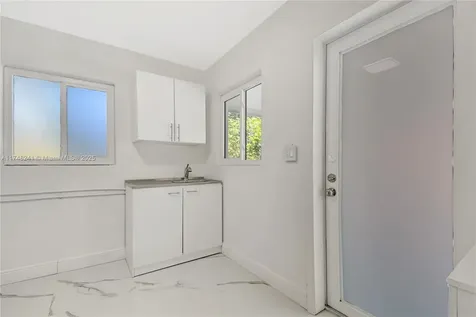 2025 NW 12th Avenue Fort Lauderdale FL 33311