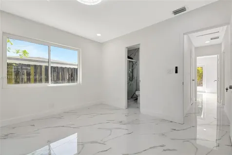 2025 NW 12th Avenue Fort Lauderdale FL 33311