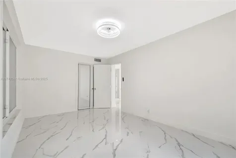 2025 NW 12th Avenue Fort Lauderdale FL 33311