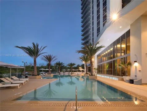 16385 Biscayne Boulevard North Miami Beach FL 33160