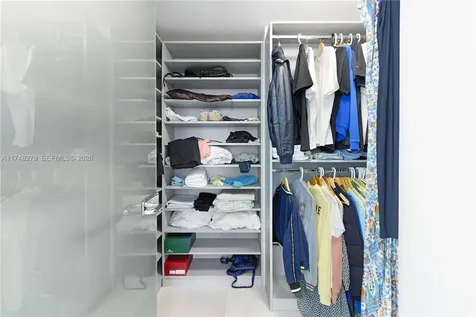 16385 Biscayne Boulevard North Miami Beach FL 33160