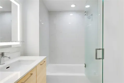 16385 Biscayne Boulevard North Miami Beach FL 33160