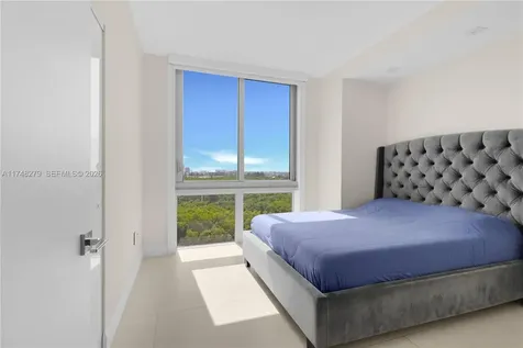 16385 Biscayne Boulevard North Miami Beach FL 33160