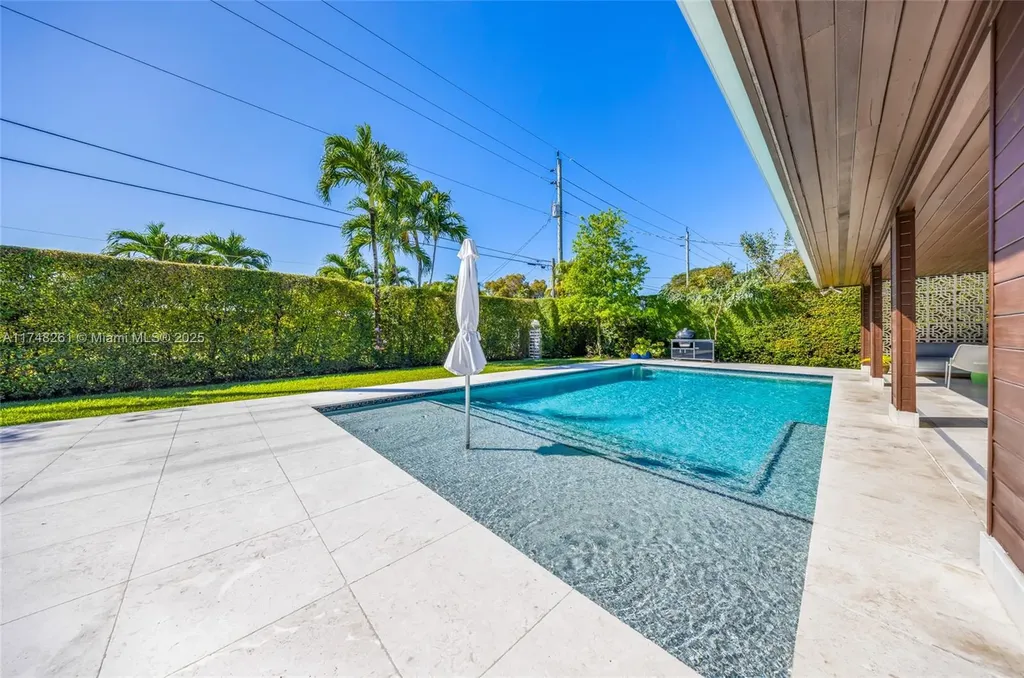 1200 Ibis Avenue Miami Springs FL 33166