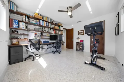 1200 Ibis Avenue Miami Springs FL 33166