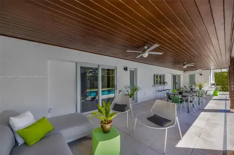 1200 Ibis Avenue Miami Springs FL 33166