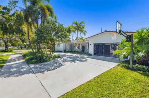 1200 Ibis Avenue Miami Springs FL 33166