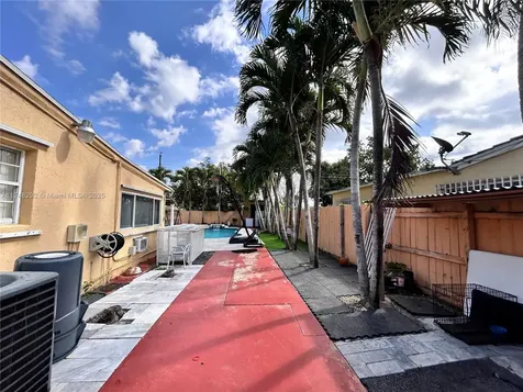 5401 SW 99th Avenue Miami FL 33165