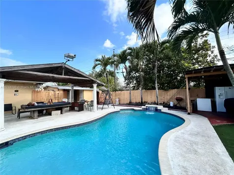 5401 SW 99th Avenue Miami FL 33165